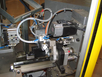 servo clavado ejes